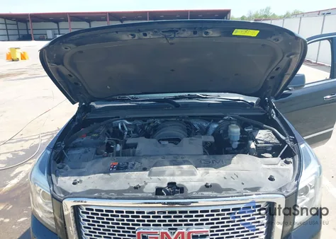 2015 GMC Yukon Denali z USA, uszkodzony, nr VIN 1GKS2CKJ5FR133579